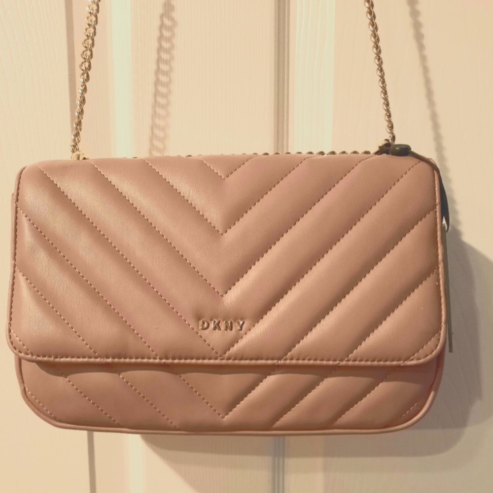 Bnwt DKNY Veronica large flap bag